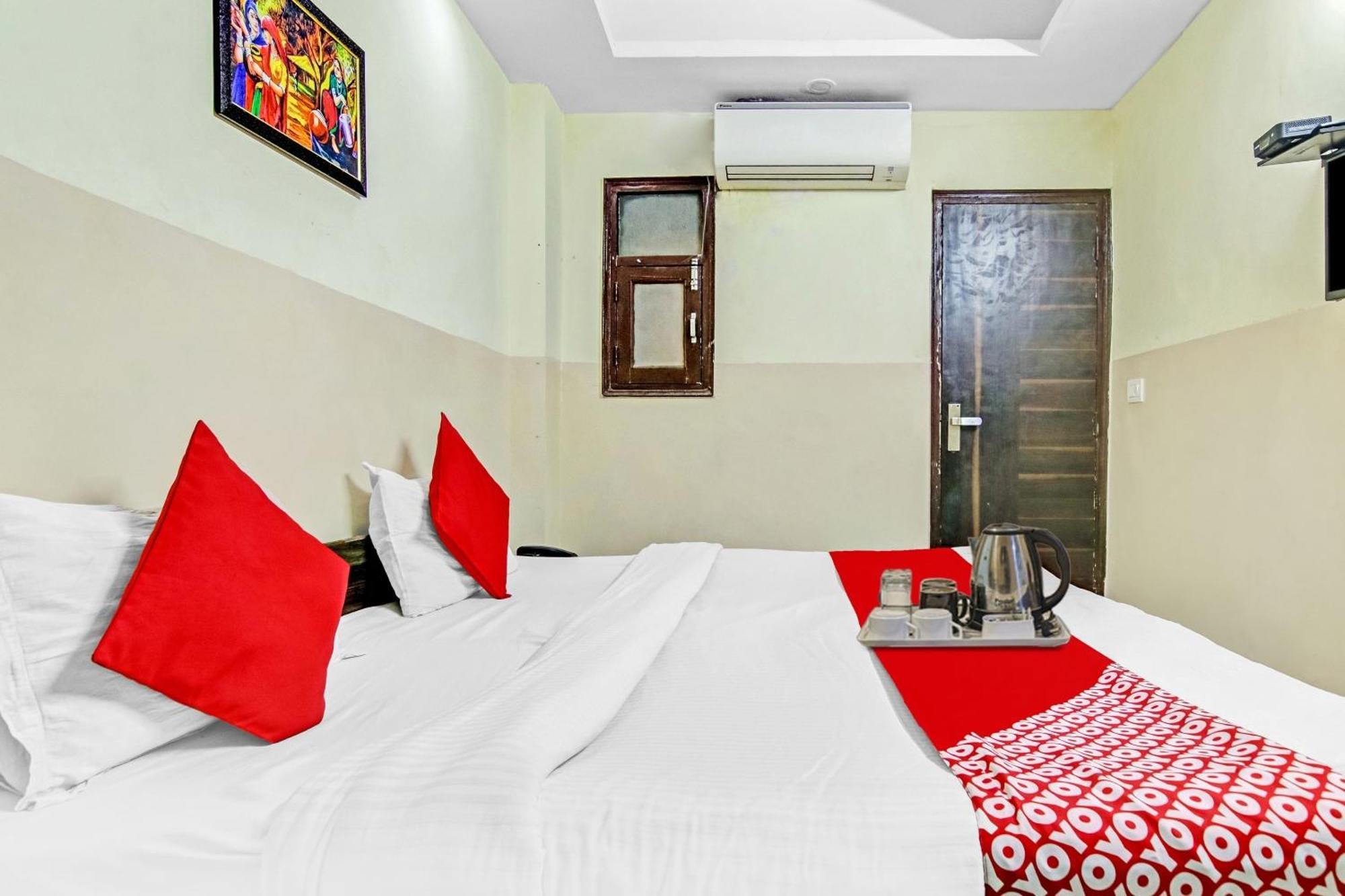 Super Hotel O Royal Green New Delhi Luaran gambar